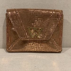 Kelly Wynne Purse